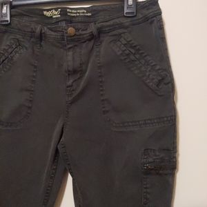 ❤️‍🔥3 for $15 Dark green Mossimo cargo style Skinny Jeans